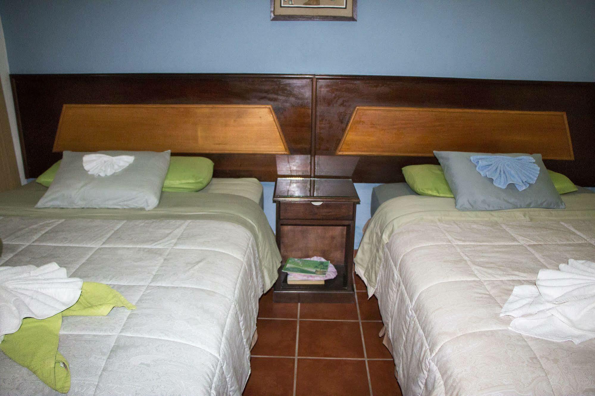 Hotel Ribiera Del Lago Peten Itza San Roman Exteriör bild